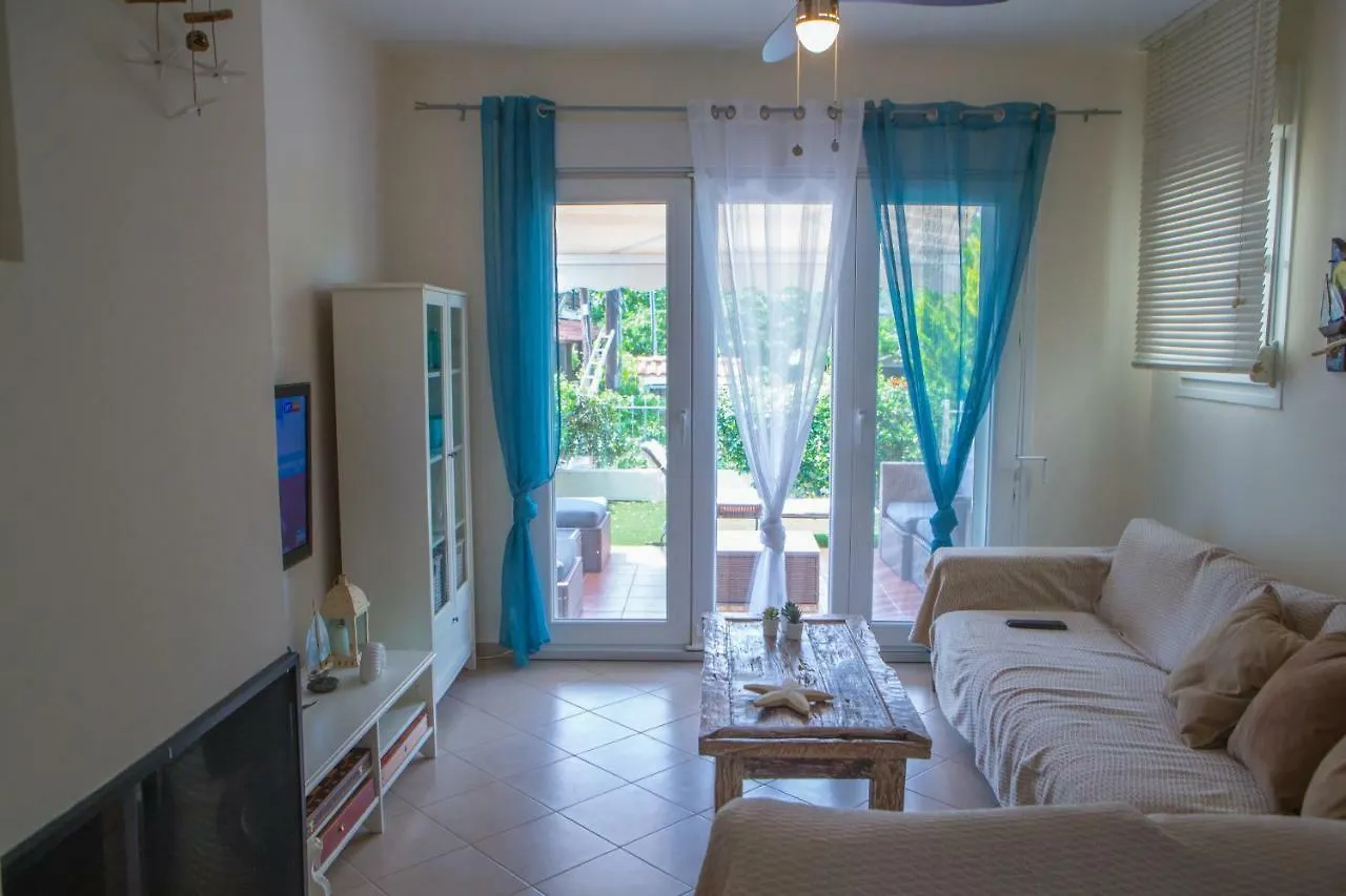 Luxurious Seaside Vacation Home Nikiti