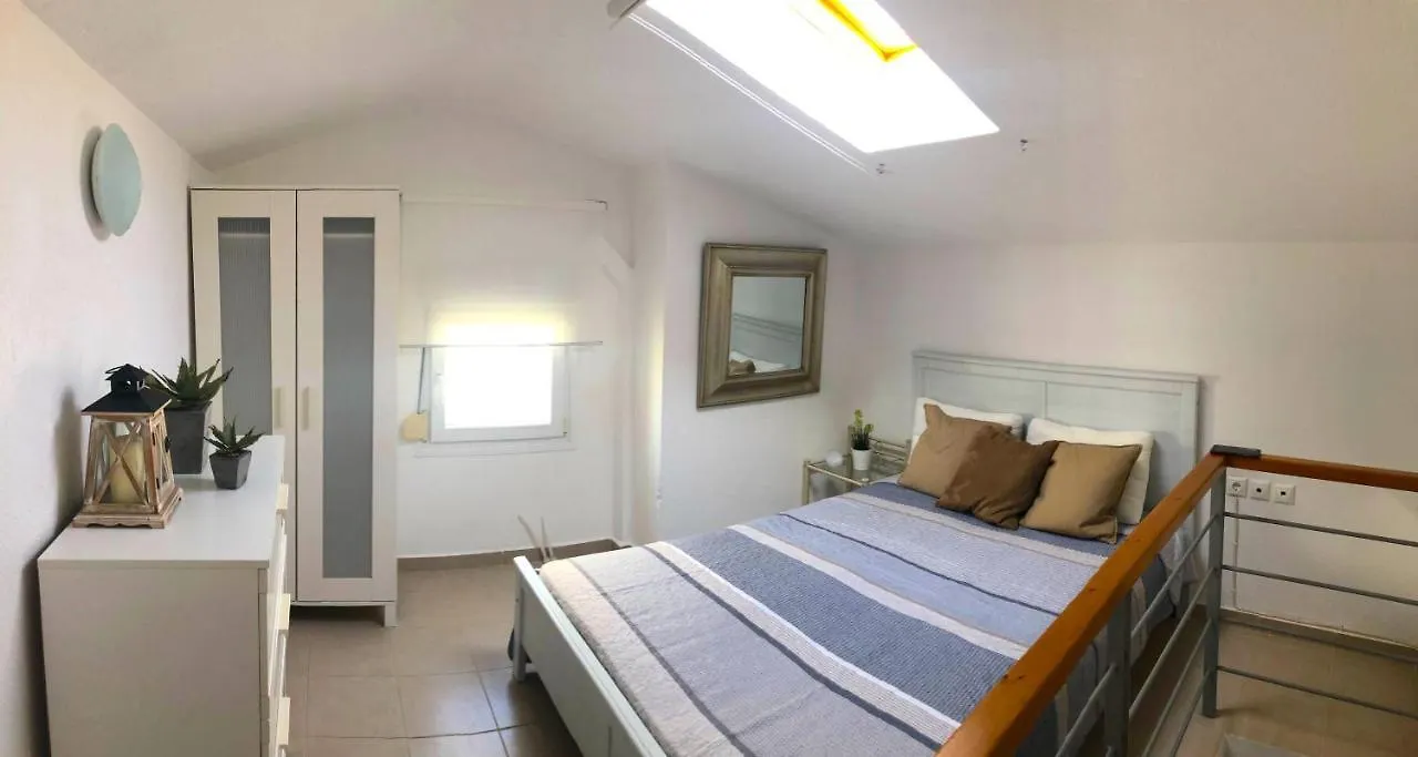 Luxurious Seaside Vacation Home Nikiti  0*, Nikiti (Sithonia) Greece