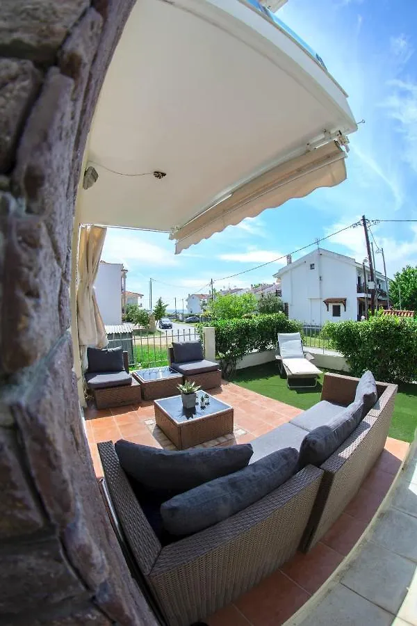 Luxurious Seaside Vacation Home Nikiti
